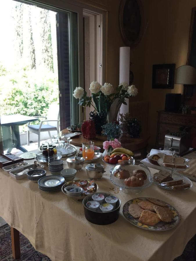 Passirano B&B La Villa Mediterranea מראה חיצוני תמונה